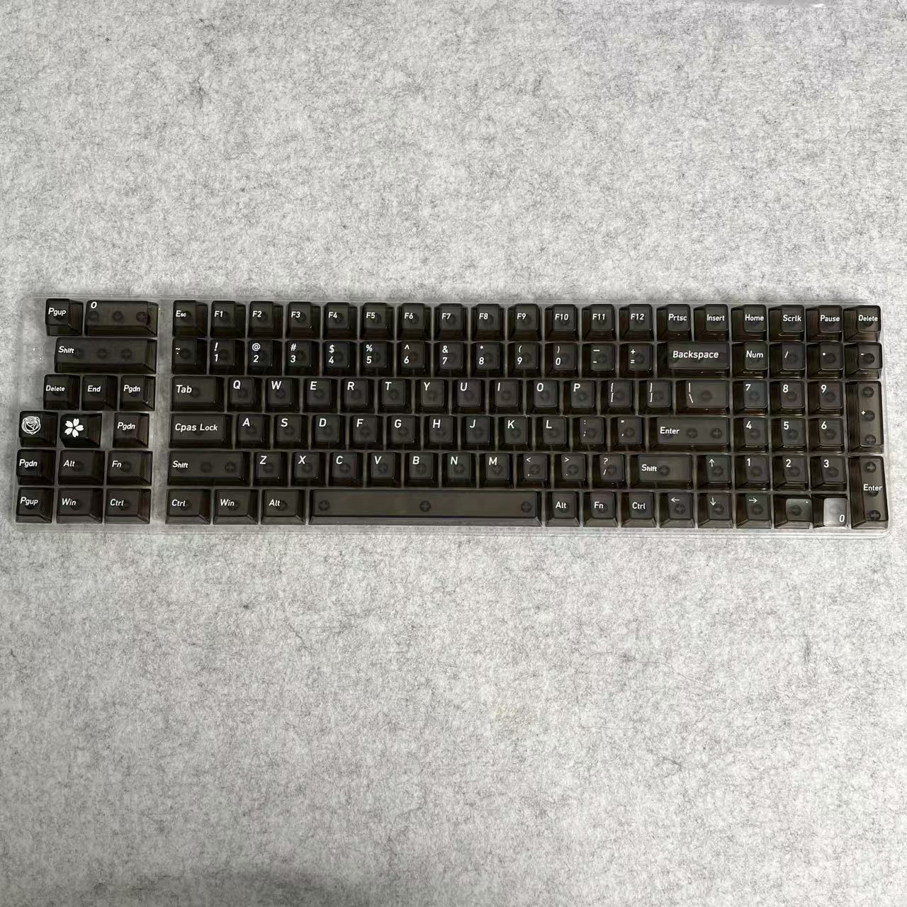 Wholesale 115-Key Four-Sided Transparent Keycaps, Customized Original Height Mda High Aesthetic Cross-Axis Translucent Keycaps